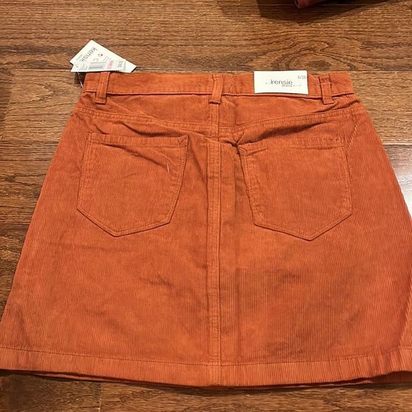 High Rise Corduroy Skirt - Picture 2 of 2